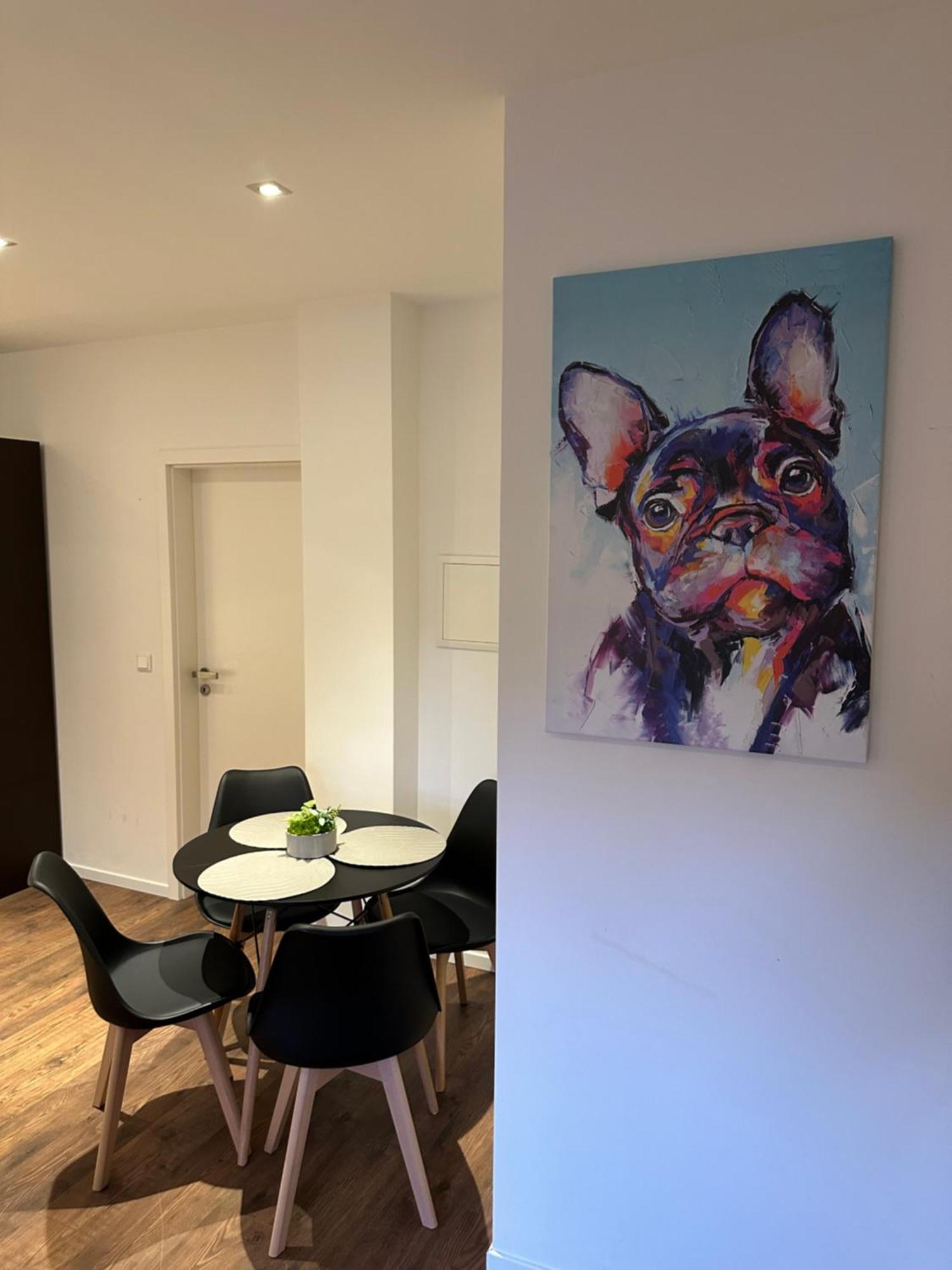 Mola Apartments-apartment Im Herdecker Zentrum Fuer 3 Gaeste-gratis Parkplatz-highspeed Wlan-auch Fuer Langzeit Geeignet Apartment