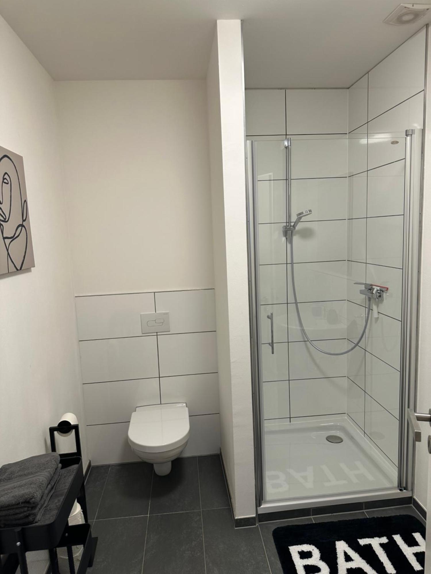 Apartment Mola Apartments-apartment Im Herdecker Zentrum Fuer 3 Gaeste-gratis Parkplatz-highspeed Wlan-auch Fuer Langzeit Geeignet *
